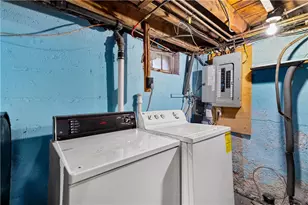 396 Elm St, Warwick, RI 02888 - Photo 21