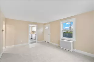 396 Elm St, Warwick, RI 02888 - Photo 7