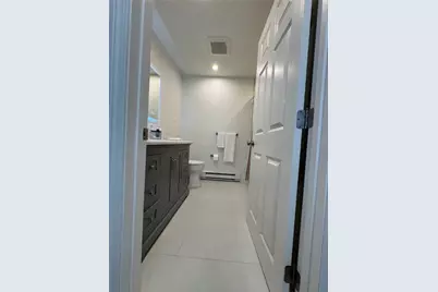 62 Memorial Boulevard, Newport, RI 02840 - Photo 33