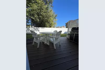 62 Memorial Boulevard, Newport, RI 02840 - Photo 39