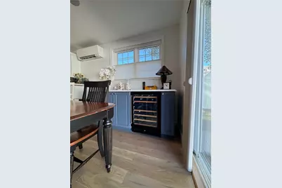 62 Memorial Boulevard, Newport, RI 02840 - Photo 21