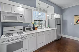 265 Bowen St, Providence, RI 02906 - Photo 11