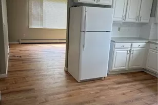 245 Hazelton St, Cranston, RI 02920 - Photo 9