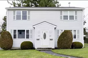 245 Hazelton St, Cranston, RI 02920 - Photo 11