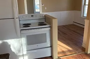 744 Providence St, West Warwick, RI 02893 - Photo 13