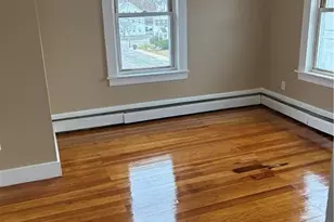 744 Providence St, West Warwick, RI 02893 - Photo 11