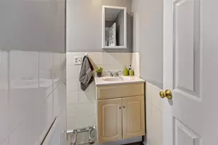 9 Odonnell Ave, Warwick, RI 02886 - Photo 11