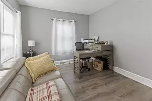 9 Odonnell Ave, Warwick, RI 02886 - Photo 17