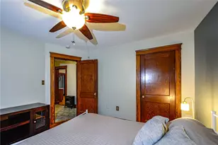 222 Peckham Ave, Middletown, RI 02842 - Photo 21