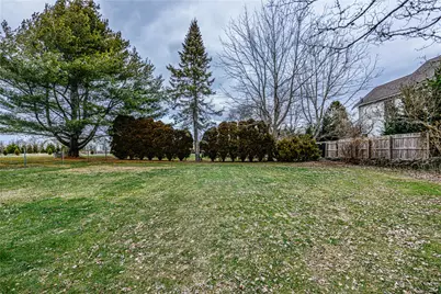 222 Peckham Avenue, Middletown, RI 02842 - Photo 25