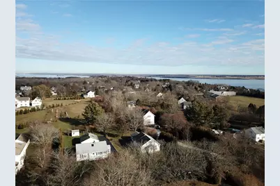 222 Peckham Avenue, Middletown, RI 02842 - Photo 35