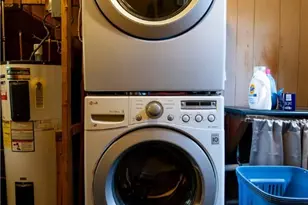 137 Bonnet Shores Rd, Narragansett, RI 02882 - Photo 27