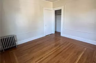 140 Woodbine St, Providence, RI 02906 - Photo 7