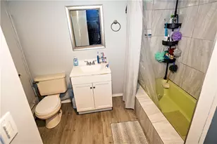 154 Camden Ave, Providence, RI 02908 - Photo 17