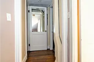 154 Camden Ave, Providence, RI 02908 - Photo 9