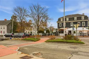 45 Windsor Rd, Cranston, RI 02905 - Photo 37