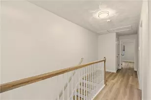 45 Windsor Rd, Cranston, RI 02905 - Photo 13