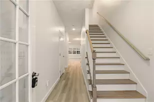 45 Windsor Rd, Cranston, RI 02905 - Photo 3