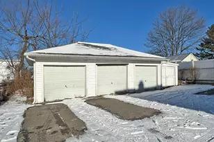 187 Sisson St, Pawtucket, RI 02860 - Photo 47