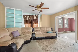 73 Wainwright St, Providence, RI 02908 - Photo 9