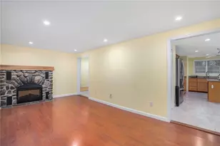 37 Ridge Rd, East Greenwich, RI 02818 - Photo 9