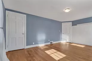 174 Littlefield St, Pawtucket, RI 02861 - Photo 17