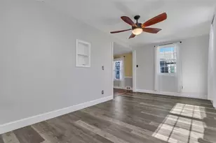 174 Littlefield St, Pawtucket, RI 02861 - Photo 7