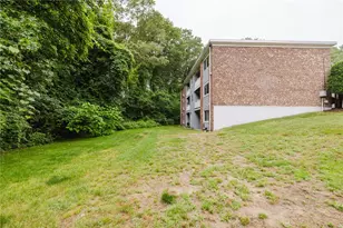 494 Putnam Pike, Smithfield, RI 02828 - Photo 25