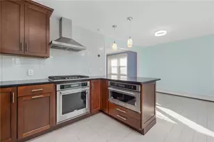 111 Arbor Dr, Providence, RI 02908 - Photo 7