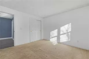 111 Arbor Dr, Providence, RI 02908 - Photo 27