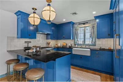 1 Narragansett Avenue, Newport, RI 02840 - Photo 7