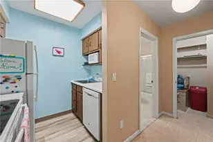 25 School St, Westerly, RI 02891 - Photo 13