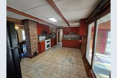 22 Oak Street, Hopkinton, RI 02804 - Photo 7