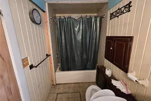 22 Oak St, Hopkinton, RI 02804 - Photo 21