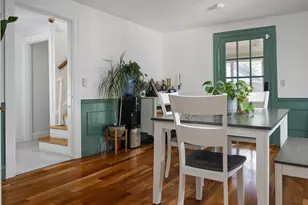 642 Pleasant Valley Pkwy, Providence, RI 02908 - Photo 11