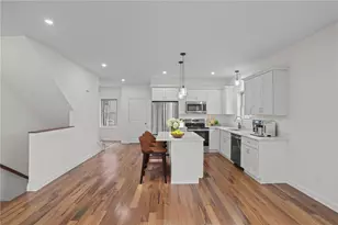 11 Stone St, Providence, RI 02904 - Photo 7