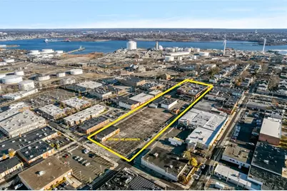 735 Allens Avenue, Providence, RI 02905 - Photo 5