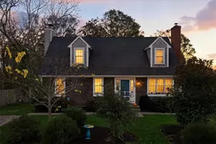 128 Maple Ave, Little Compton, RI 02837 - Photo 3