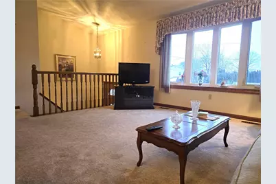 26 River Drive, Johnston, RI 02919 - Photo 5