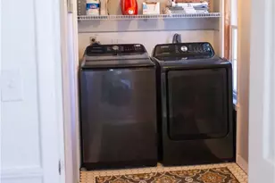 7 Squantum St, Cranston, RI 02920 - Photo 31