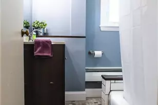 7 Squantum St, Cranston, RI 02920 - Photo 35