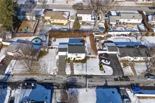 32 Woodbine St, East Providence, RI 02915 - Photo 43