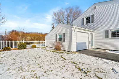 32 Woodbine Street, East Providence, RI 02915 - Photo 31