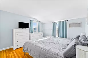 32 Woodbine St, East Providence, RI 02915 - Photo 21