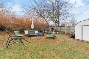 18 Randall Ln, Portsmouth, RI 02871 - Photo 23