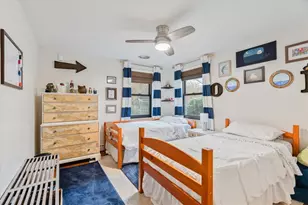 18 Randall Ln, Portsmouth, RI 02871 - Photo 19