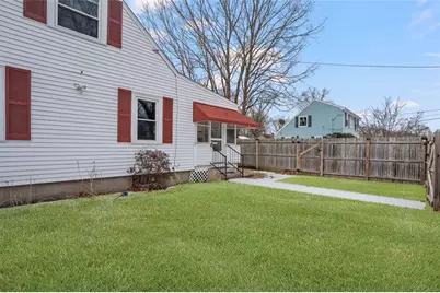 77 Buttonwoods Avenue, Warwick, RI 02886 - Photo 31