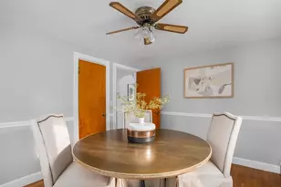 77 Buttonwoods Ave, Warwick, RI 02886 - Photo 23