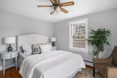 77 Buttonwoods Avenue, Warwick, RI 02886 - Photo 5