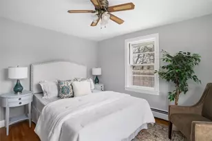 77 Buttonwoods Ave, Warwick, RI 02886 - Photo 5